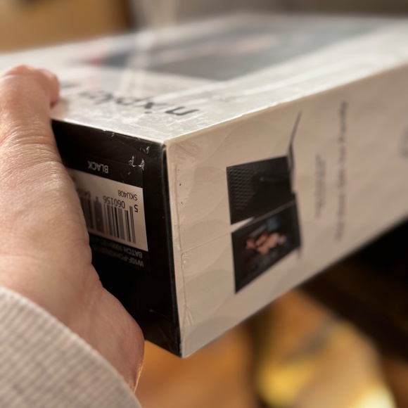 Brand-New Sealed in Box Nixplay Smart Photo Frame 10.1 Inch Black (Earlier Gen) - Picture 8 of 10